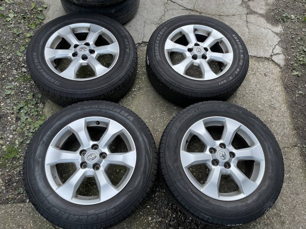 17 17" 5x114.3 Toyota Rav 4 gyri alufelni felni Rav4