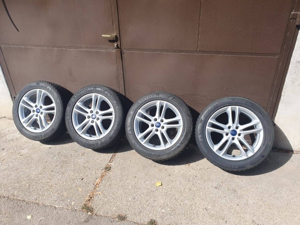 17 5x108 17" Gyári Ford alufelni felni 235/50 17 Kumho téli gumi Volvo