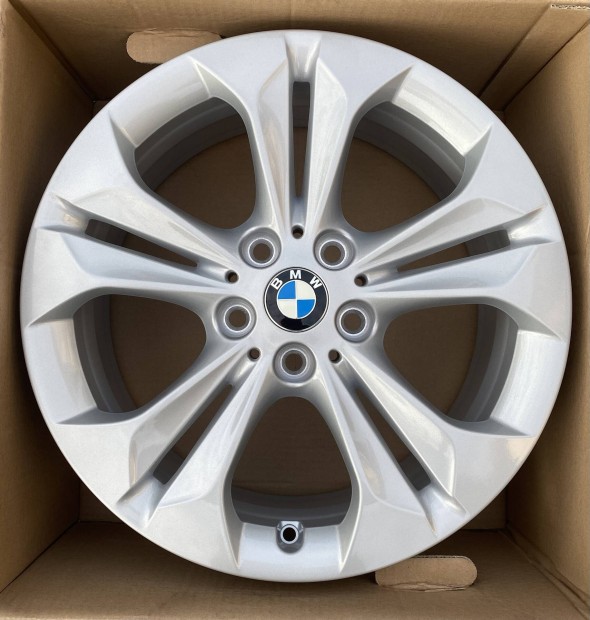17 BMW X1 F48 gy�ri felni