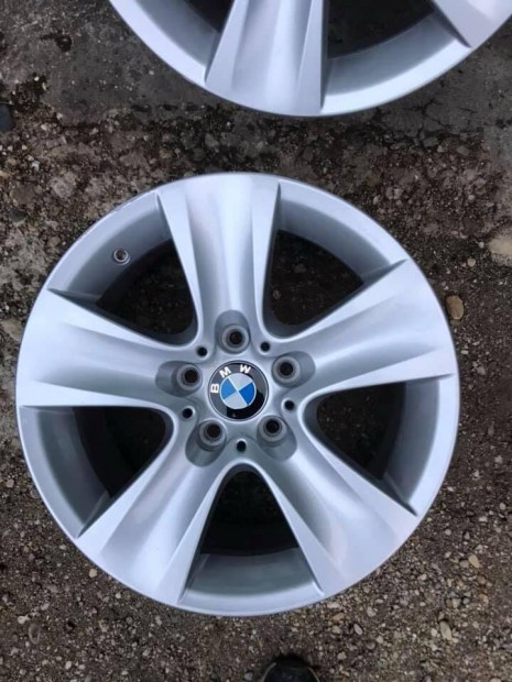 17 Gyari Bmw F10 F11 E36 E46 E90 F30 Alufelni 5x120