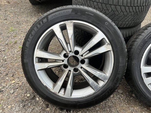 17 Gyari Mercedes Alufelni jo nyarigumikkal 5x112