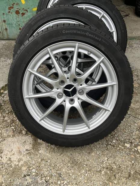 17 Gyari Mercedes W246 A B CLA Alufelni garnitura Teligumikkal 5x112
