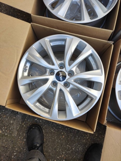 17" 17 5x108 Ford Volvo alufelni tpms 89eft/4db
