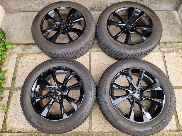 17" 17 Peugeot 2008 Citroen alufelni 7,5mm Hankook tligumikkal felni