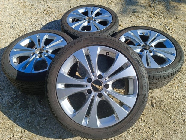 17" 17 gyári Mercedes B C W246 Tpms Barum nyárigumikkal 5x112 felni