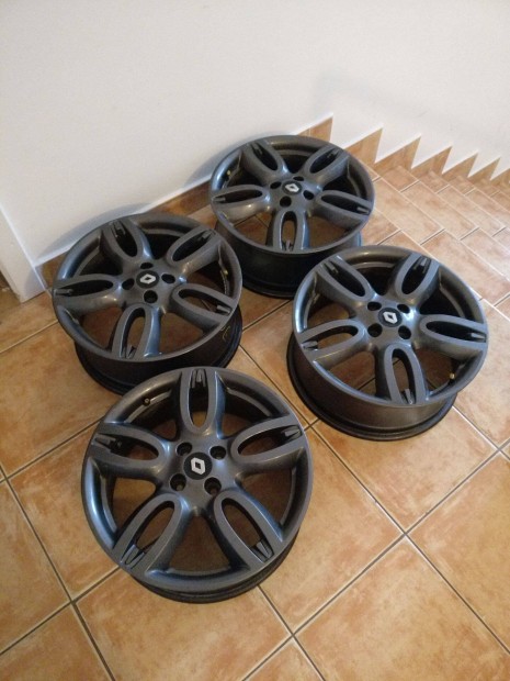 17" 4x100 alufelni garnitra