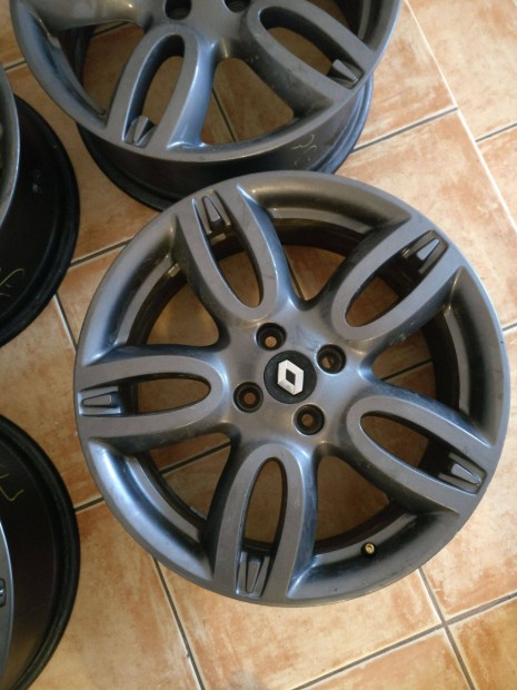 17" 4x100 alufelni garnitra