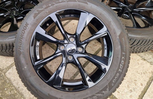 17" 4x108 Opel Mokka Peugeot 2008 Citroen alufelni 90%gumik felni 17