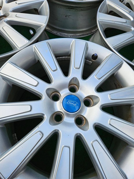 17" 5x108 Ford Gyri Alu Felni Szett - r/4db