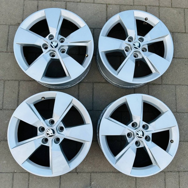 17" 5x112 7J ET45 Skoda Yeti alufelni elad�! Gumival is