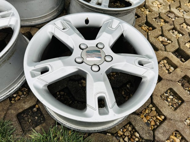 17" 5x112 7J ET46 Seat Altea XL Freetrack alufelni elad�! Gumival is!