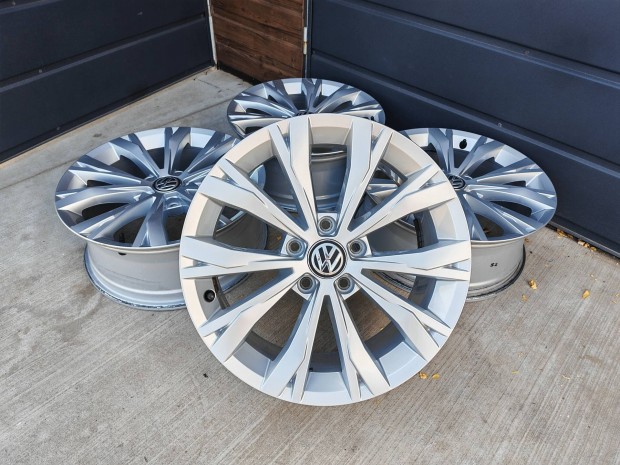 17" 5x112 VW "Montana" gyári alufelni szett!Tiguan,Passat,Golf,Touran