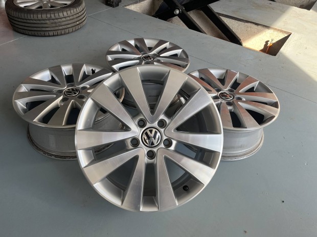17" 5x112 VW "Seattle" gyári alufelni szett!