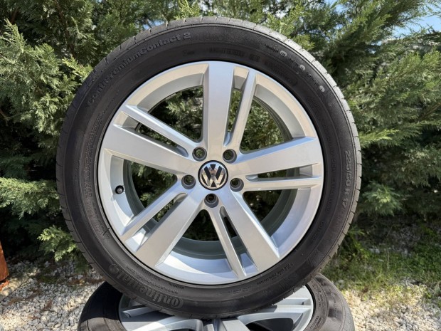 17" 5x112 VW gyári alufelni nyári gumival