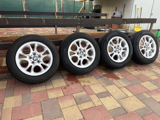 17" 5x120 BMW X3 gyári alufelni szett téligumikkal!