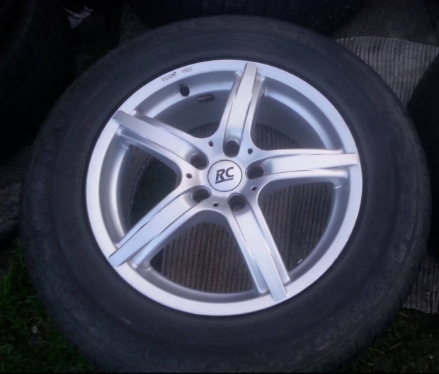 17" Audi Q3,VW Tiquan,Seat Taracco alufelni 235/65 tli gumival