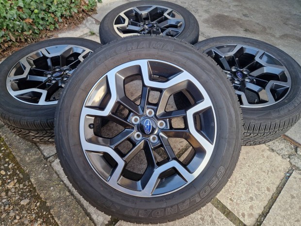 17" Gyri Subaru alufelni 5x100 nyri gumik csavarok Subaru XV 5x100