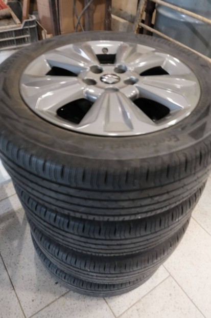 17" Suzuki alufelni nyári gumival