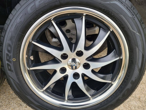 17" Toyo gumi 5x114,3 alufelnin + tpms