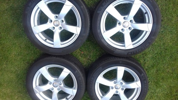 17 " 5x114,3 alufelni nyári gumi Hyundai Kia Mazda Toyota Suzuki stb
