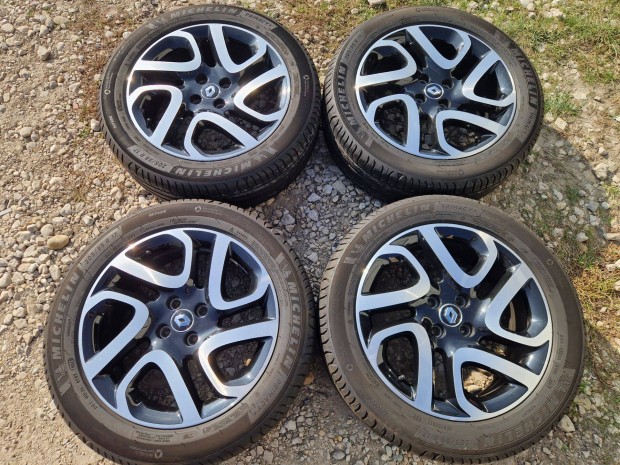 17" gyri Renault Captur 4x100 alufelni 2023-as nyrigumikkal 17 felni