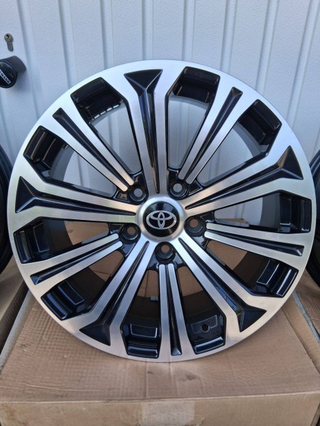 17"-os Alufelni