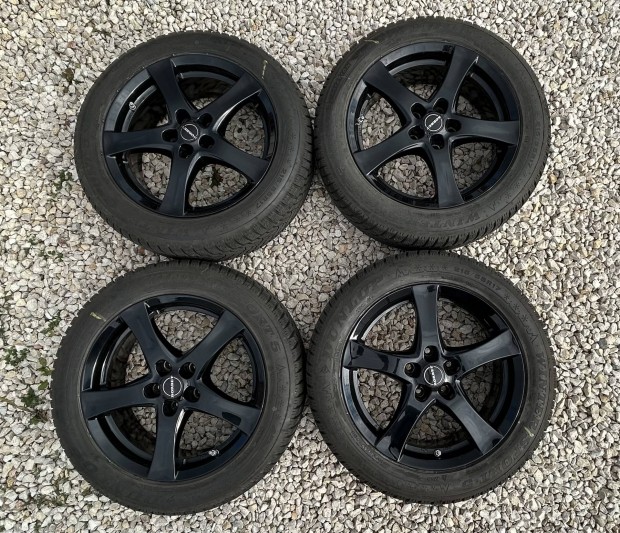 17"-os alufelni téli gumikkal (Suzuki Vitara, S-Cross)