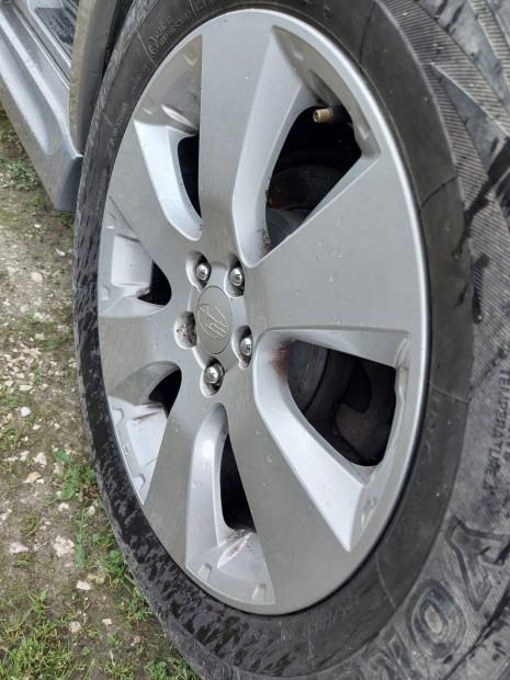 17" subaru gyri felni