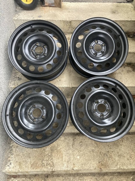 17 col 5x108 gyri lemezfelni opel peugeot citroen