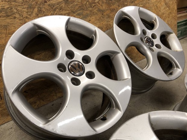17 col gy�ri VW Golf GTI alufelni BBS 17 colos 5x112