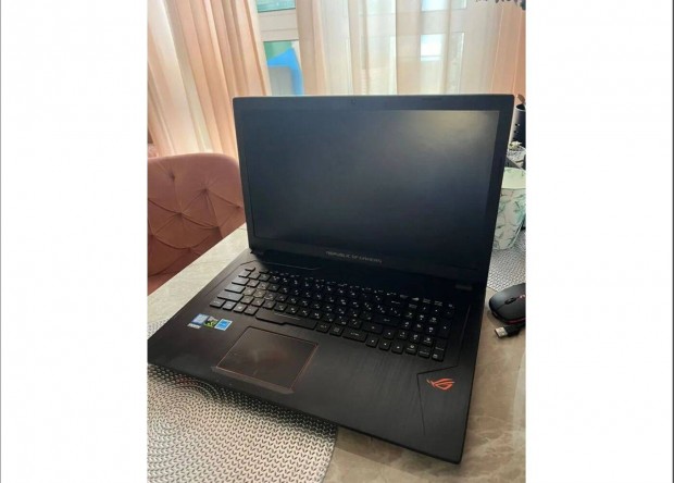 17 colos Asus rog laptop elad Geforce Gtx 1060 6GB