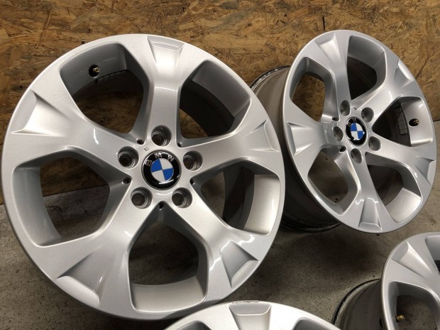 17 colos Bmw alufelni 17 col 5x120