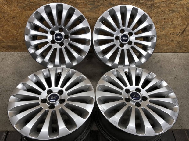 17 colos Ford gyári alufelni 17 col 5x108