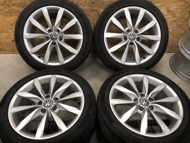17 colos VW alufelni Golf, Jetta, 17 col 7J