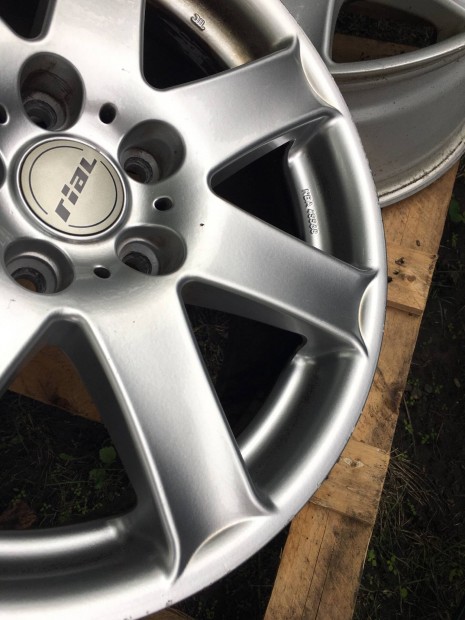 17 colos alufelni Rial Flair 5x112