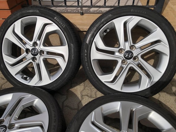 17 colos gyári Hyundai alufelni 4x100 nyári gumi 17 col