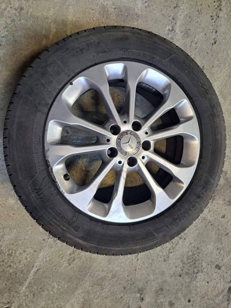 17 colos gyri Mercedes knnyfm felni nyri gumival 4db