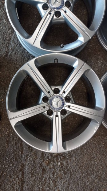 17 colos hasznlt Gyri Mercedes 5x112 lyukoszts szp llapot alu