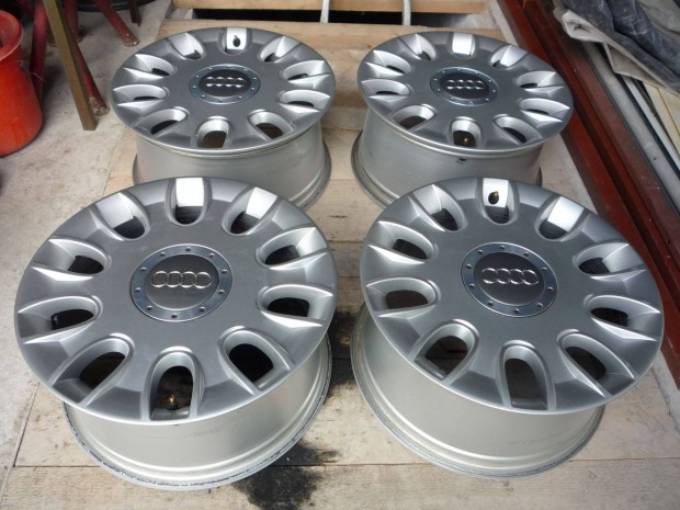 17-es AUDI gyári 5X112 alufelni garnitúra eladó!