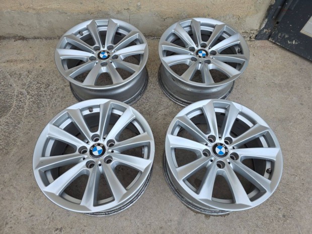 17-es BMW F10 gyári alufelni szép állapotban eladó!