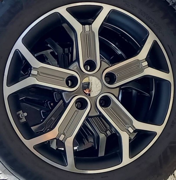 17-es Carbonado 5x114.3 alufelnik