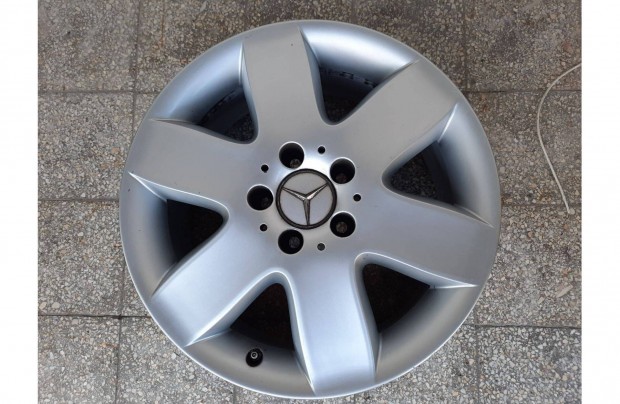 17-es Mercedes Vito 639 gyári alufelni:5x112 . 7Jx17 . ET56