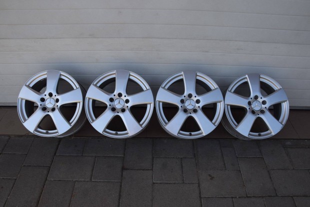 17-es, 5X112-es gy�ri VW, Skoda ,MB felnigarnit�ra A2054015500 gy.sz