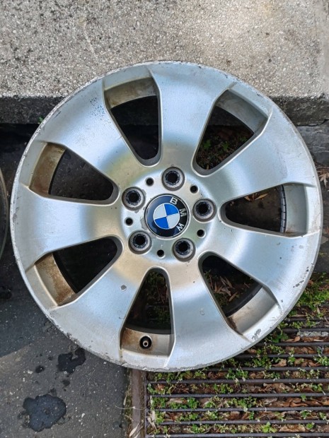 17-es gyri BMW felni garnitra 