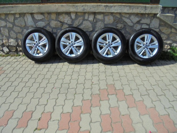 17-es szinte j Opel (215/65-s Michelin) nyri kerk szett elad