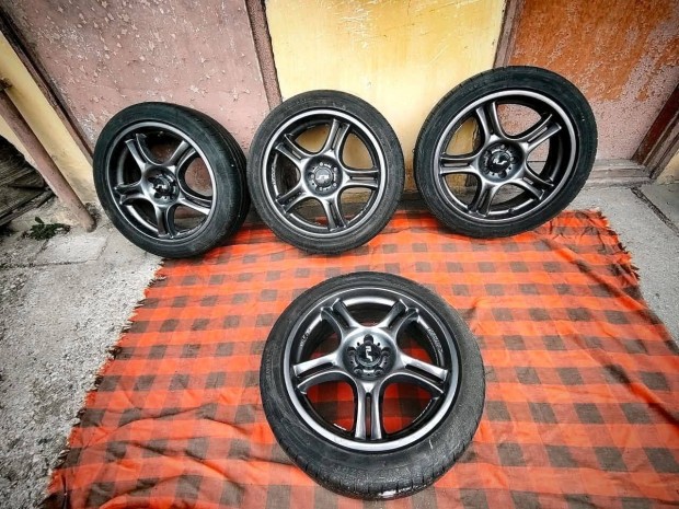 17"os alufelni 4 db nyári gumikkal