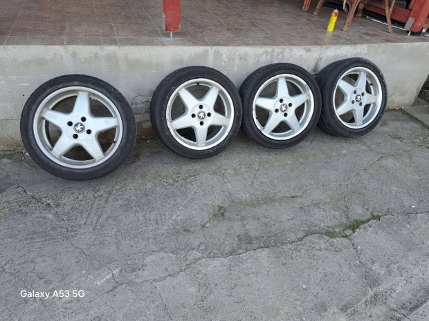 17"peugeot alufelni jó gumikkal
