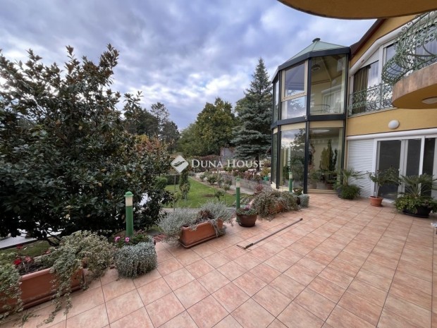 1800 nm-es ház eladó Pécs