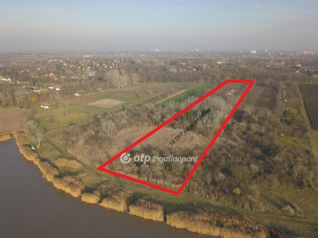 18097 nm-es telek elad� Orosh�za