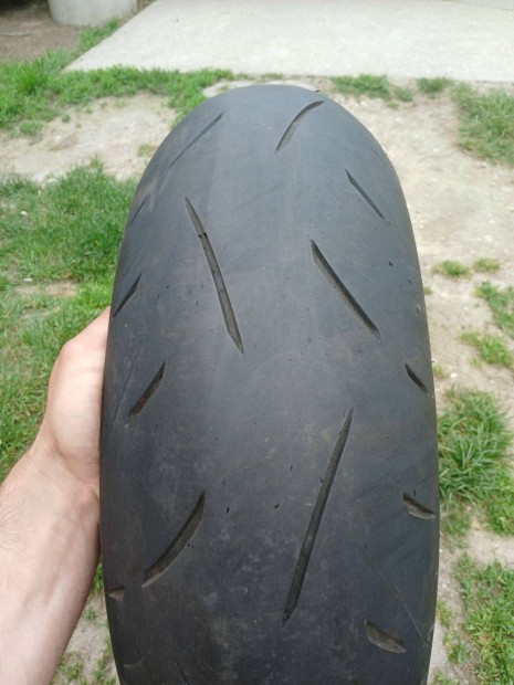 180/55-17 Dunlop S. Roadsport2 motorgumi 2022.évj. 80%